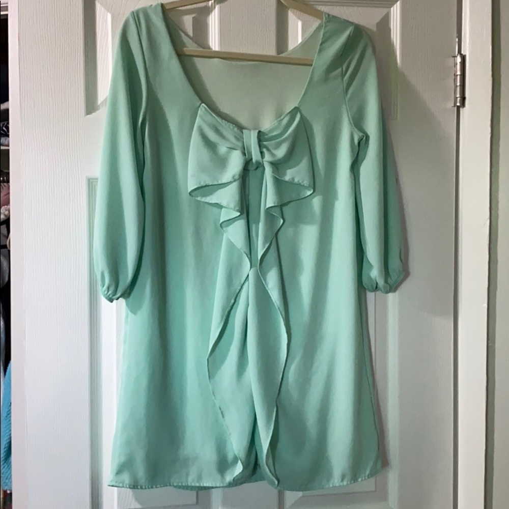 Long sleeve light green Bow Back Dress